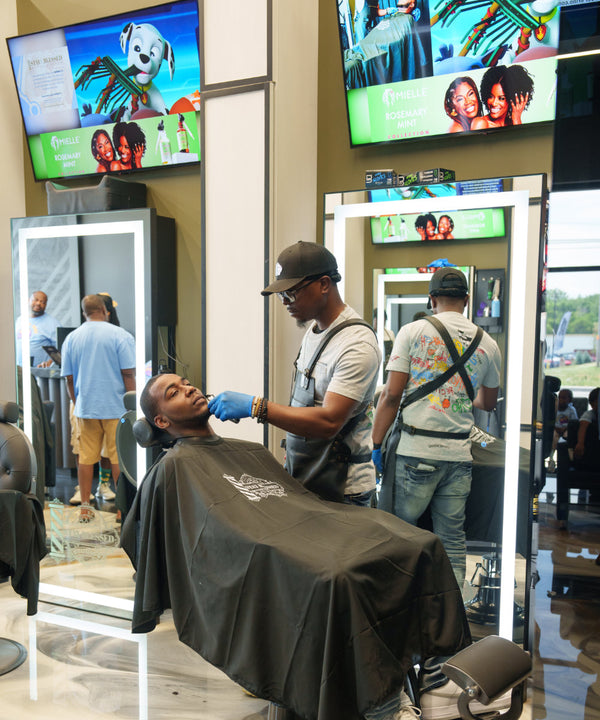 Display Media Commercials (economy)